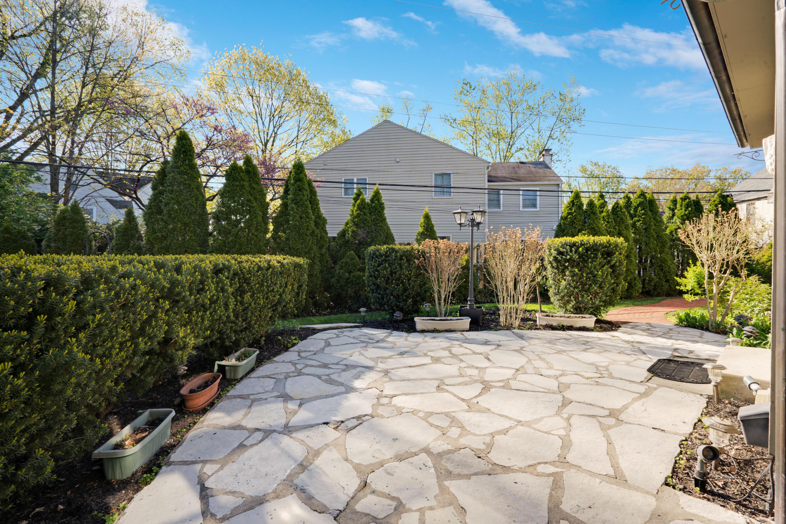 292 South Stanwood Road Bexley, OH 43209 - Photo 48 of 59