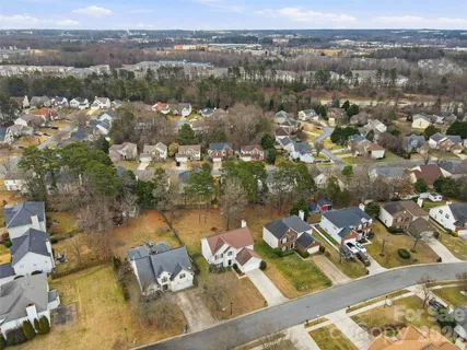 $425,000 | 9832 Ashburton Drive, Charlotte, NC 28216