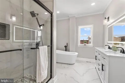 $595,000 | 1150 South 6th Street, Philadelphia, PA 19147