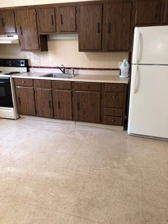 20 Spaulding Street, Unit B Townsend, MA 01469 - Photo 3 of 11