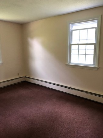 20 Spaulding Street, Unit B Townsend, MA 01469 - Photo 7 of 11