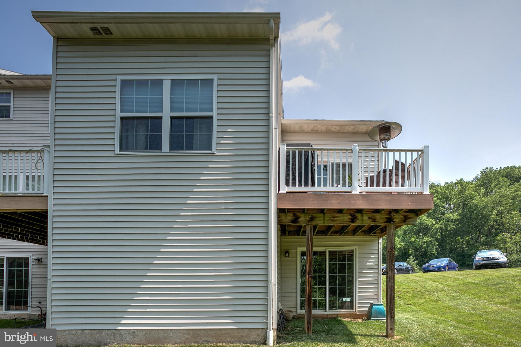 7 Chaser Court Reading, PA 19607 - Photo 4 of 24