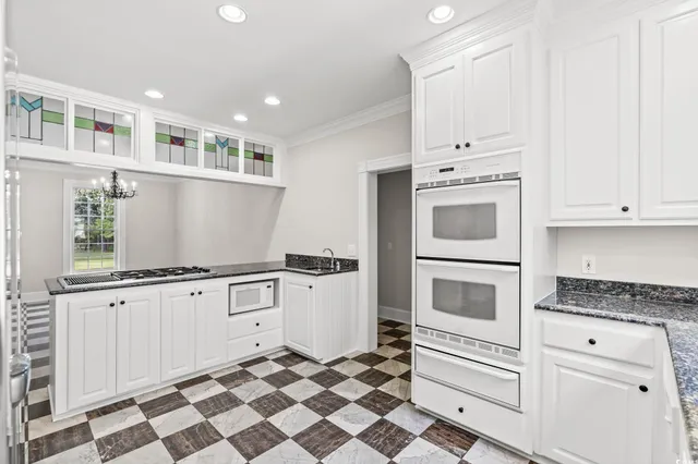 $899,900 | 3293 Center Road, Georgetown, SC 29440