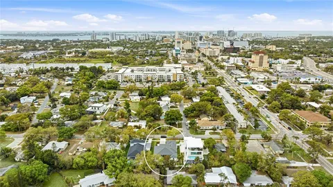 $1,634,000 | 201 South Shade Avenue, Sarasota, FL 34237