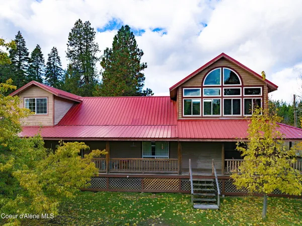 $1,324,000 | 6584 East Burma Road, Harrison, ID 83833