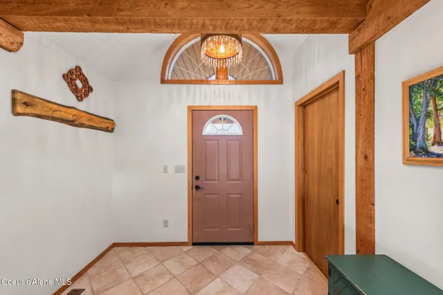 $1,374,000 | 6584 East Burma Road, Harrison, ID 83833