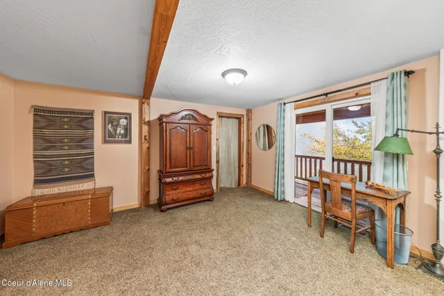 $1,374,000 | 6584 East Burma Road, Harrison, ID 83833