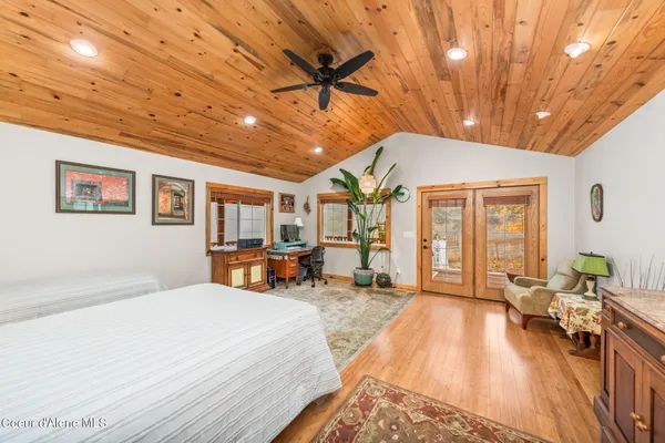 $1,324,000 | 6584 East Burma Road, Harrison, ID 83833