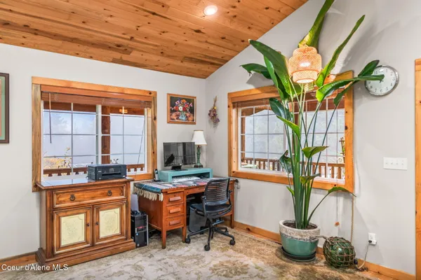 $1,324,000 | 6584 East Burma Road, Harrison, ID 83833