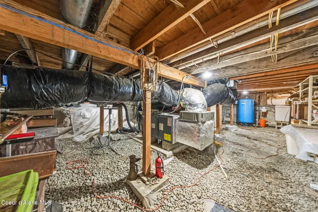 $1,374,000 | 6584 East Burma Road, Harrison, ID 83833