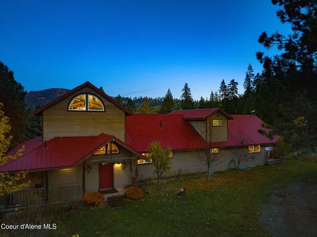 $1,374,000 | 6584 East Burma Road, Harrison, ID 83833