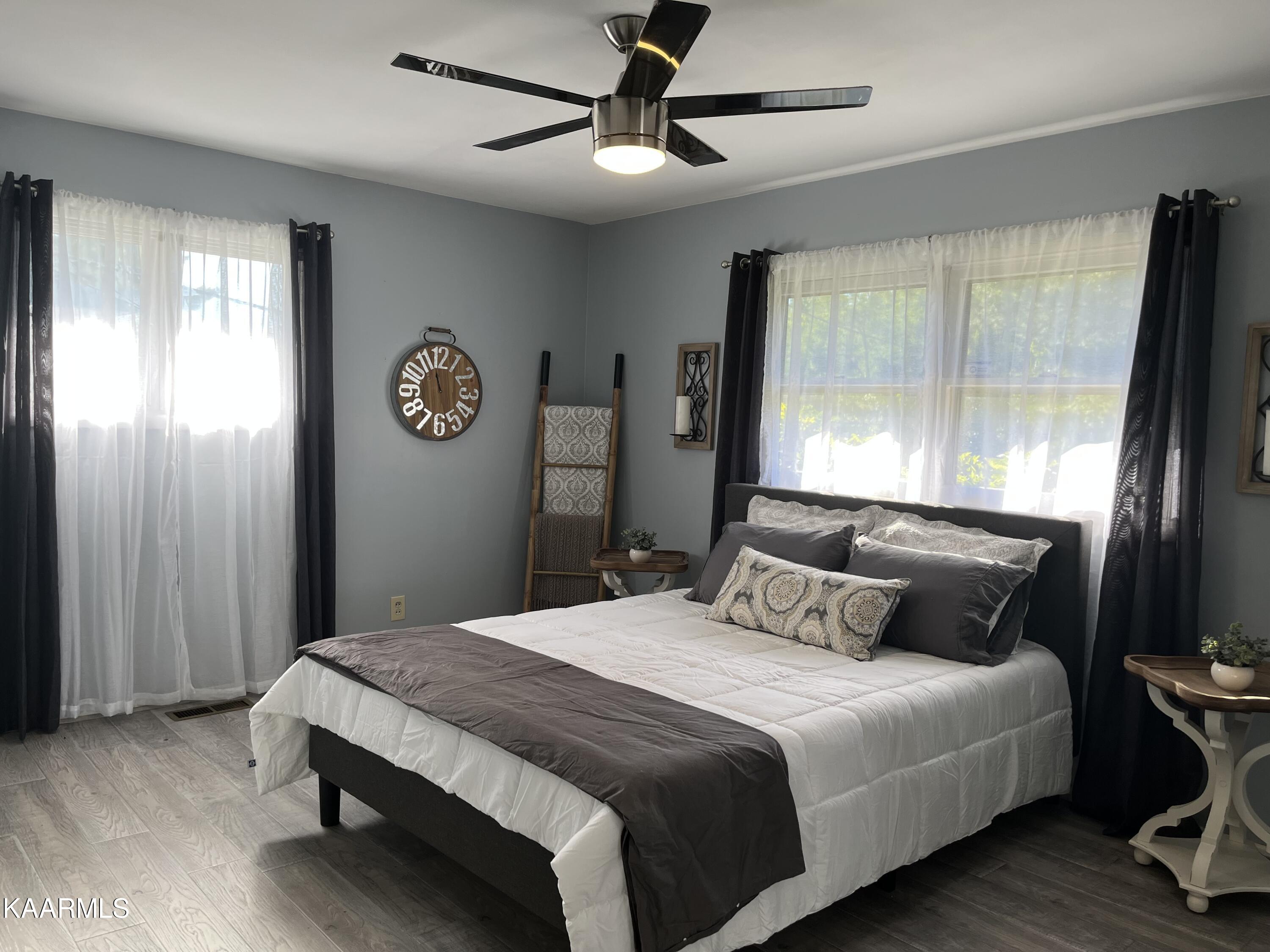 1530 Wilson Road Knoxville, TN 37912 - Photo 12 of 26 Mstr BR
