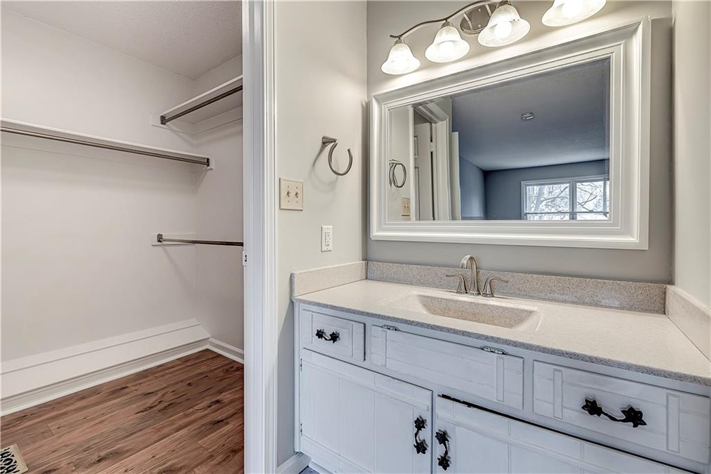 12556 Charing Cross Road Carmel, IN 46033 - Photo 23 of 32 Gallery Image 23