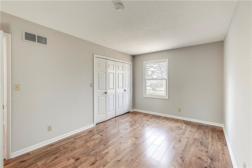 12556 Charing Cross Road Carmel, IN 46033 - Photo 27 of 32 Gallery Image 27