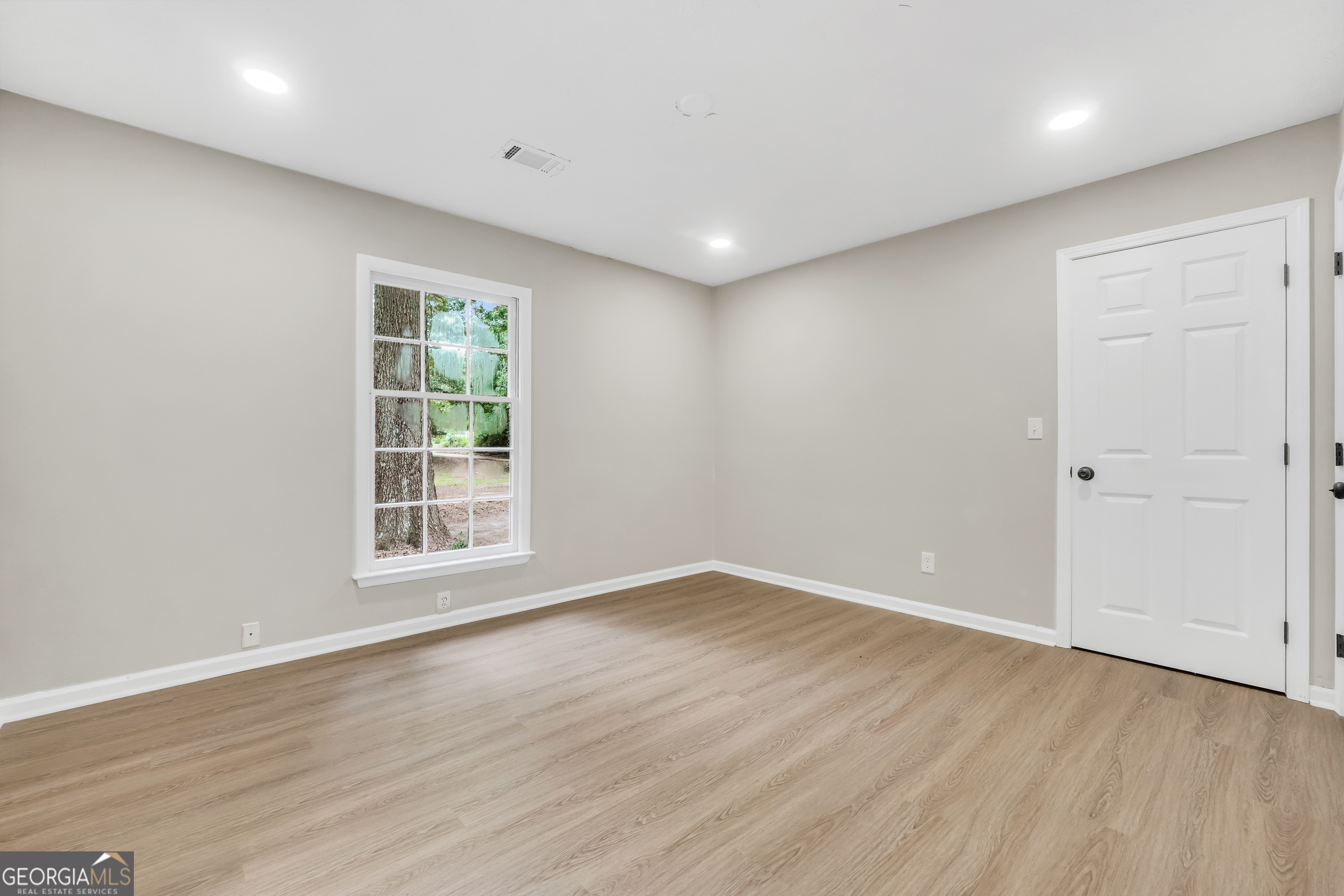 14908 Brown Bridge Road Covington, GA 30016 - Photo 22 of 37