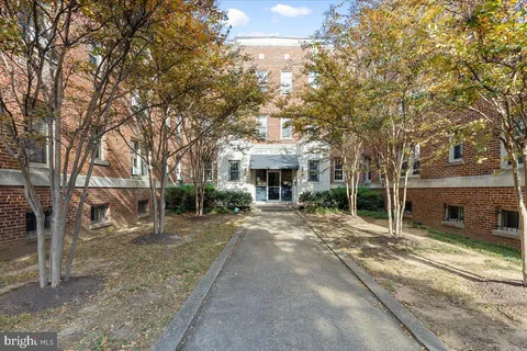 $1,825 | 1301 Longfellow Street Northwest, Unit 207, Washington, DC 20011