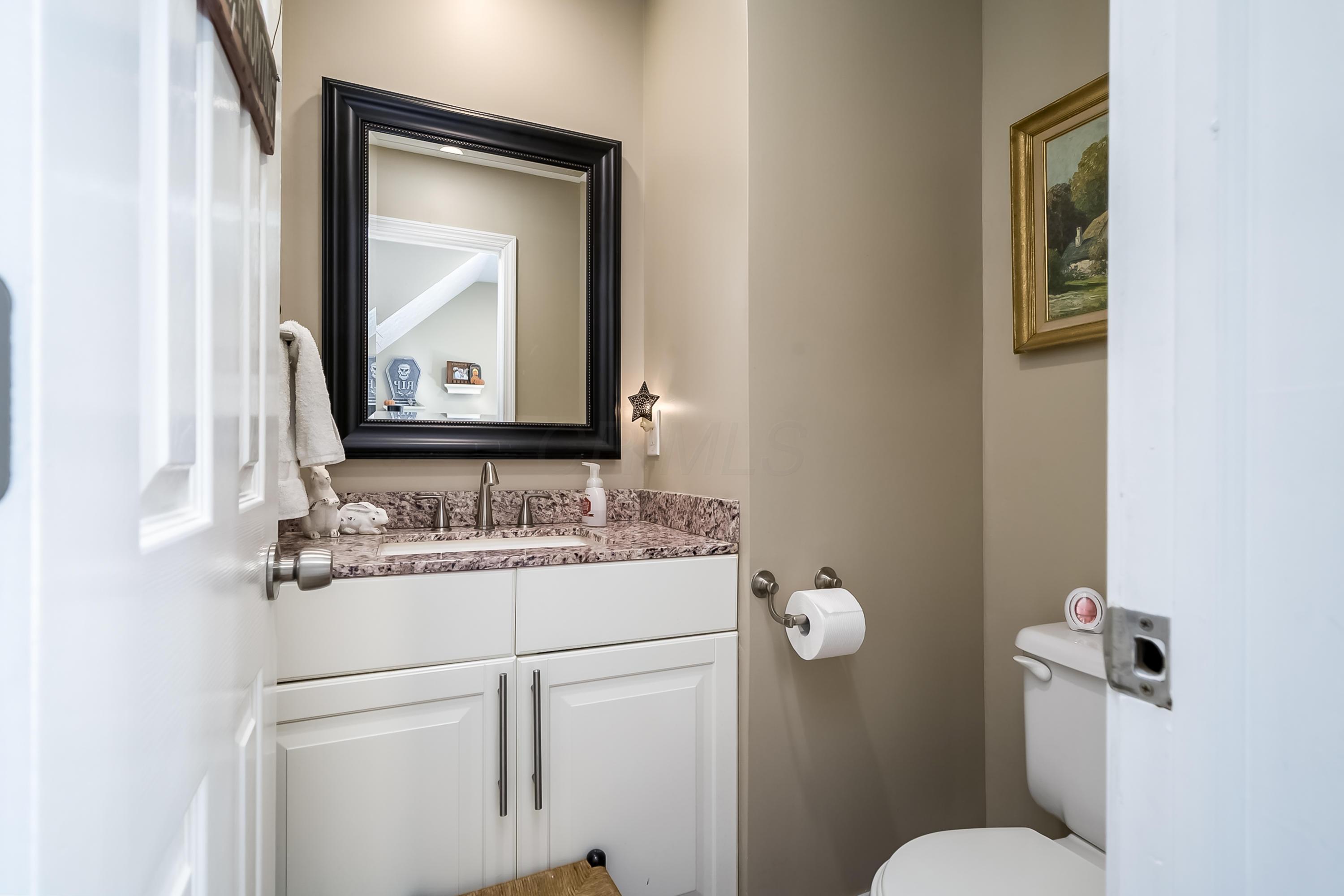 2717 Hard Road Columbus, OH 43235 - Photo 13 of 28 Gallery Image 13