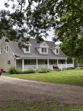 $899,990 | 4 Conservation Circle, Ridge, NY 11961
