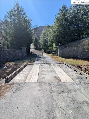 $57,700 | 718 Green Mountain Road, Sparta, NC 28675