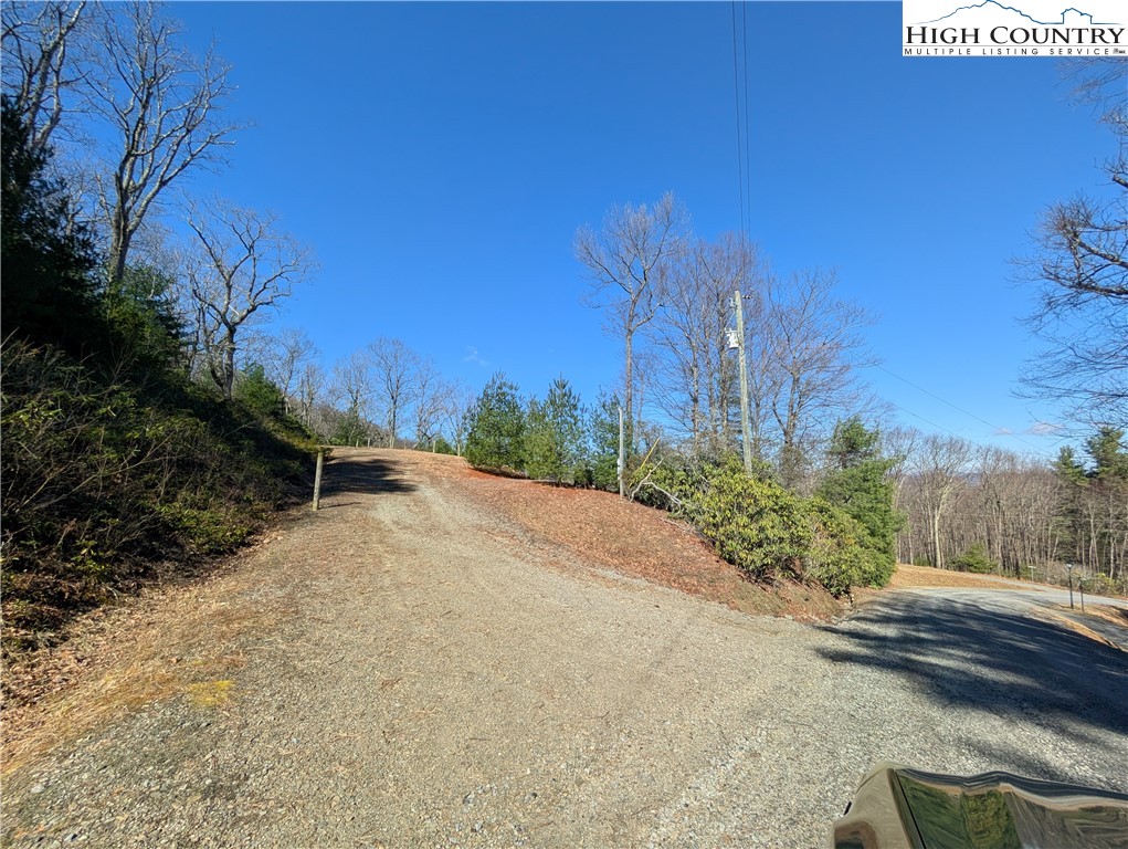 718 Green Mountain Road Sparta, NC 28675 - Photo 9 of 15