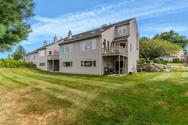 $499,900 | 78 Valley Green Court, Unit A, North Providence, RI 02904