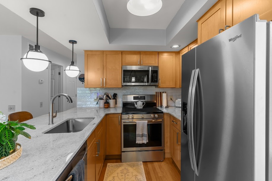 78 Valley Green Court, Unit A North Providence, RI 02904 - Photo 10 of 38