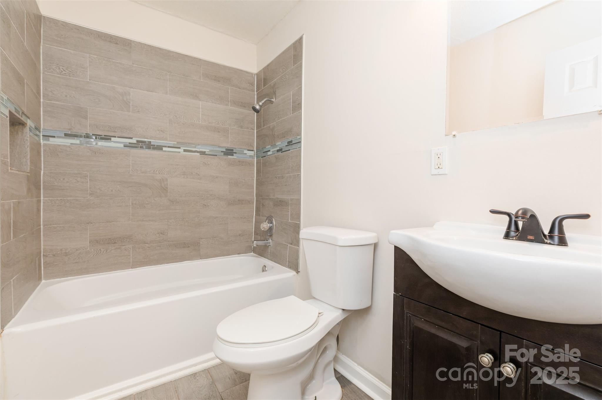204 Juniper Street Fort Mill, SC 29715 - Photo 16 of 18