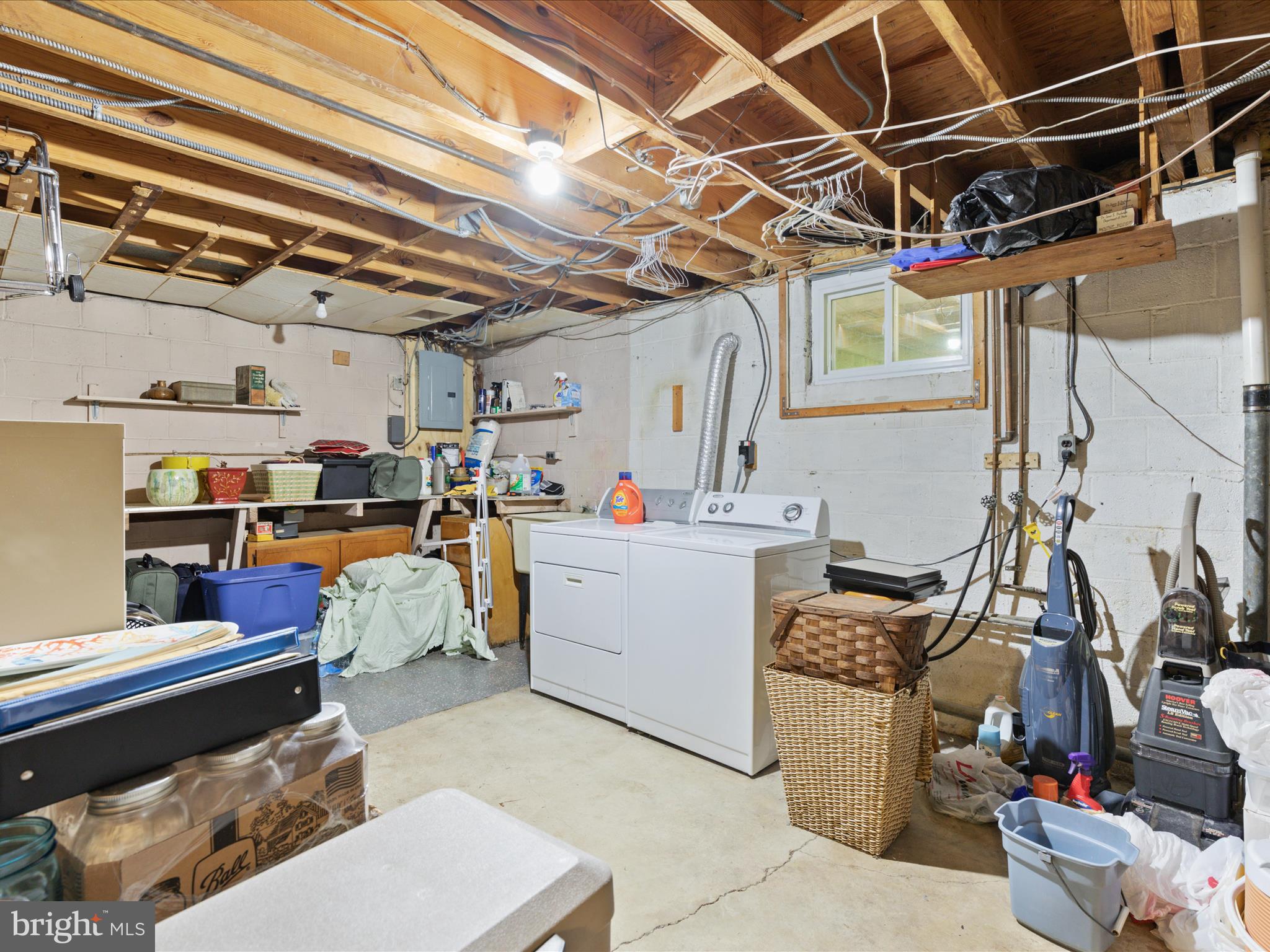 6615 Bowie Drive Springfield, VA 22150 - Photo 53 of 67 2E6A5344_6615 Bowie Dr - Absolute Altitude - 9 - 2