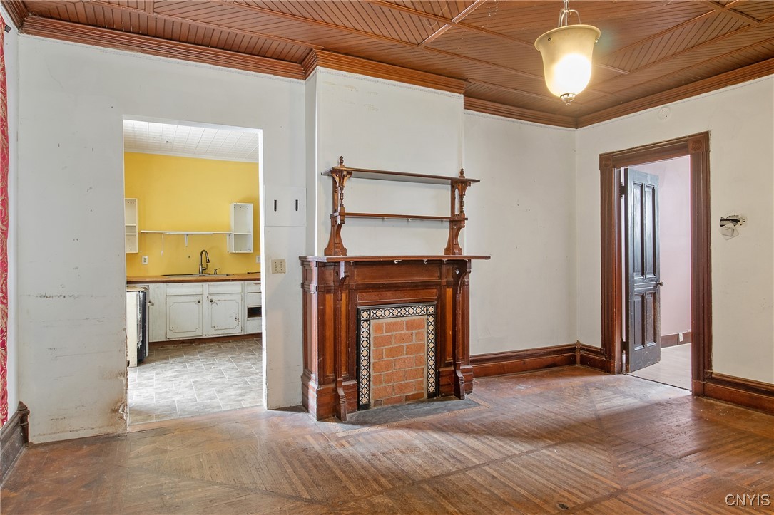76 East Genesee Street Auburn, NY 13021 - Photo 27 of 44