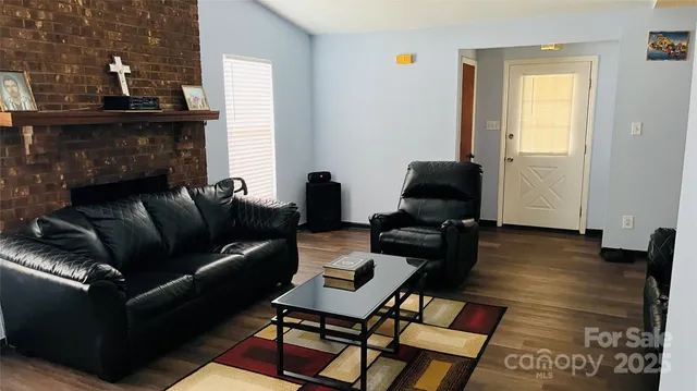 $330,000 | 4712 Harri Ann Drive, Charlotte, NC 28227