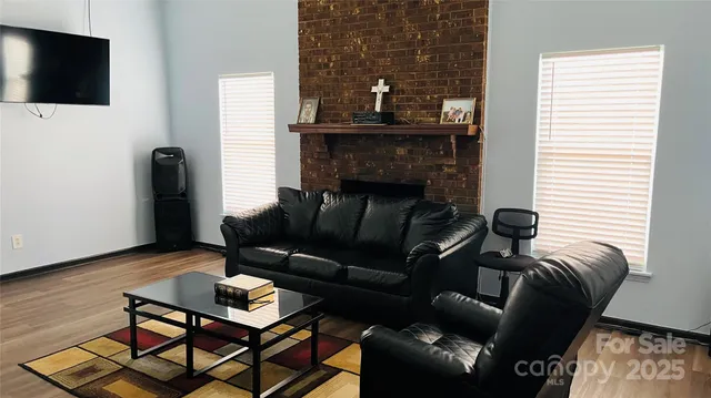 $330,000 | 4712 Harri Ann Drive, Charlotte, NC 28227