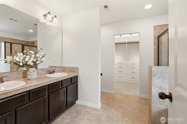 $975,000 | 20208 13th Avenue West, Lynnwood, WA 98036