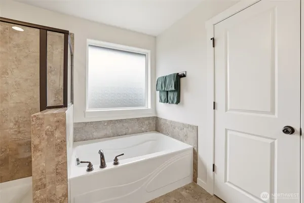 $975,000 | 20208 13th Avenue West, Lynnwood, WA 98036