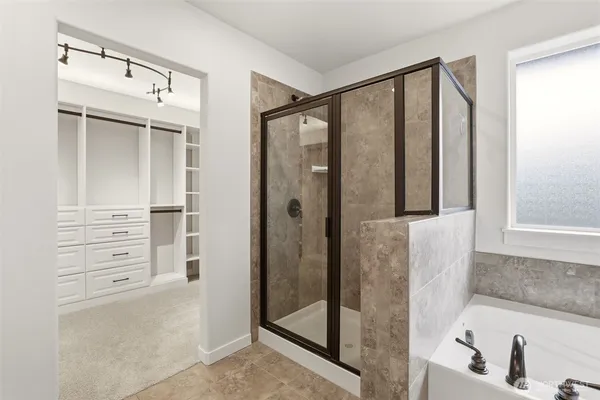 $975,000 | 20208 13th Avenue West, Lynnwood, WA 98036