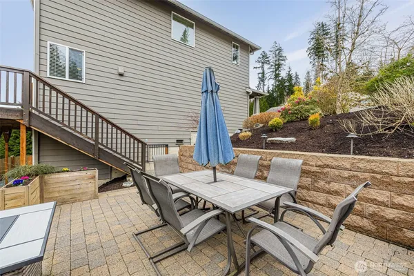 $975,000 | 20208 13th Avenue West, Lynnwood, WA 98036