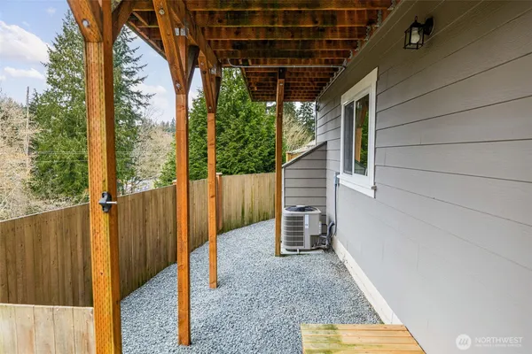 $975,000 | 20208 13th Avenue West, Lynnwood, WA 98036