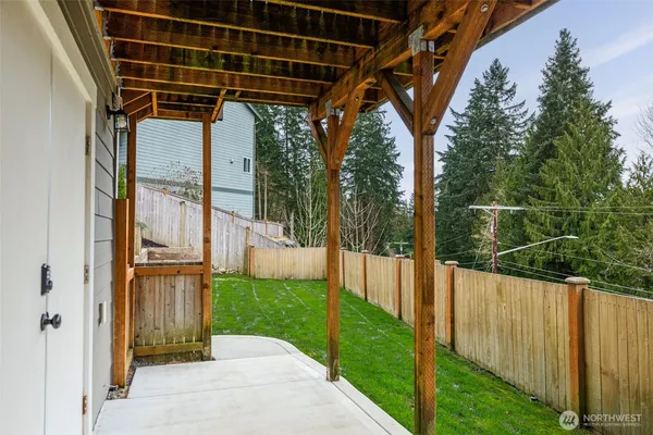 $975,000 | 20208 13th Avenue West, Lynnwood, WA 98036