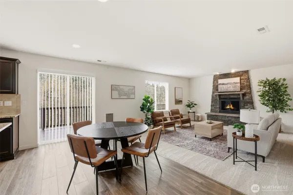 $975,000 | 20208 13th Avenue West, Lynnwood, WA 98036