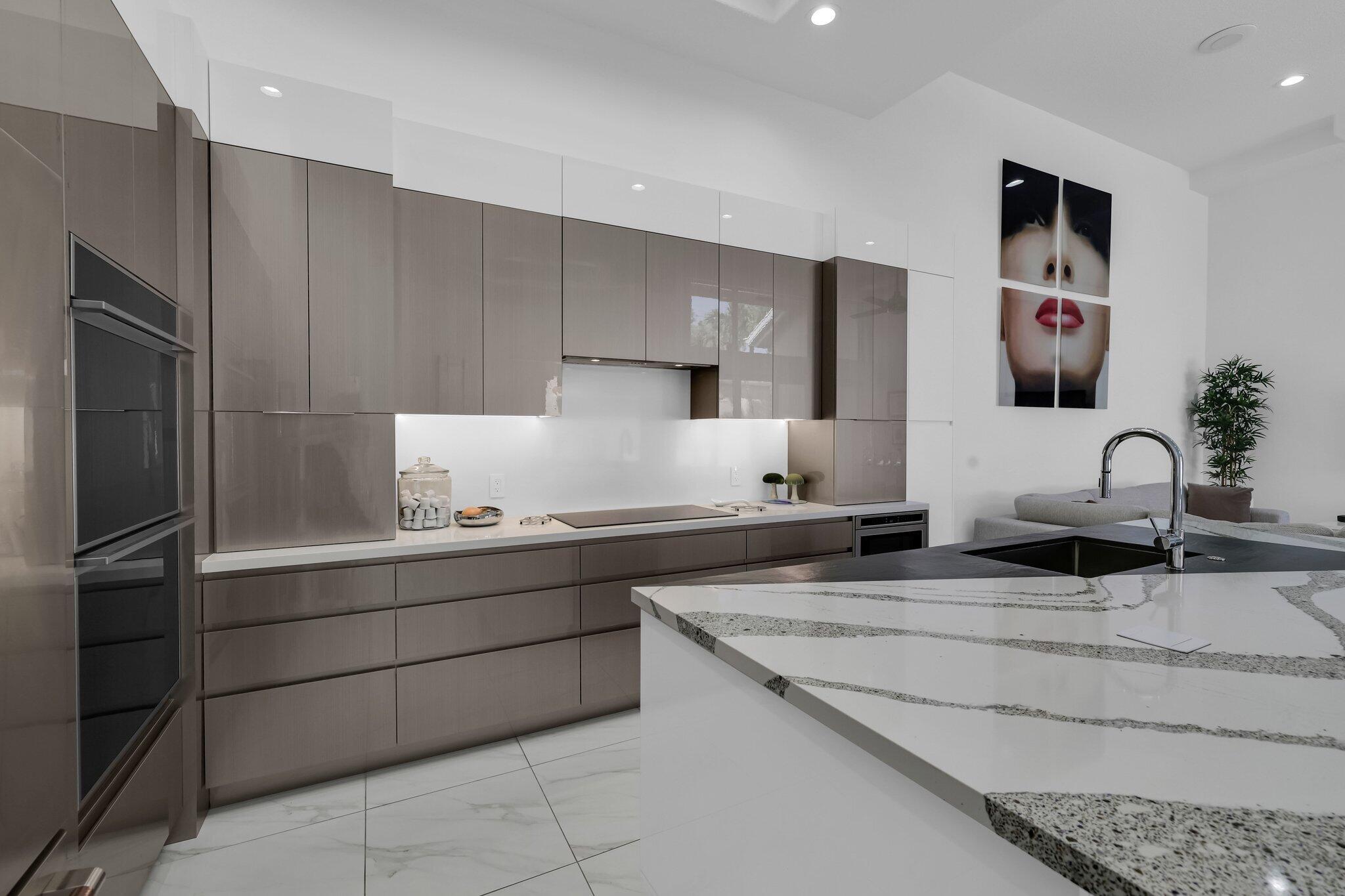 7434 Campo Florido Boca Raton, FL 33433 - Photo 14 of 44 Designer Cabinetry
