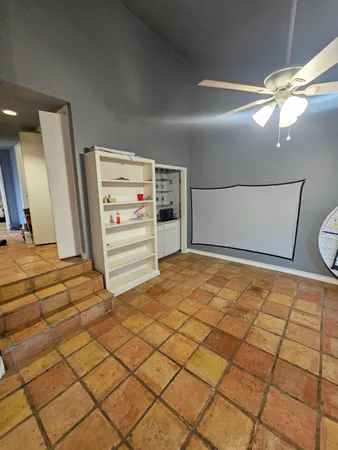 a view of a livingroom with an empty space