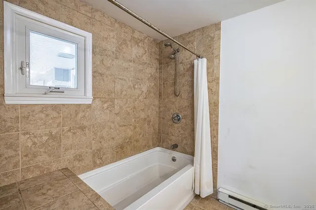 $3,350 | 141 Gurleyville Road, Mansfield, CT 06268