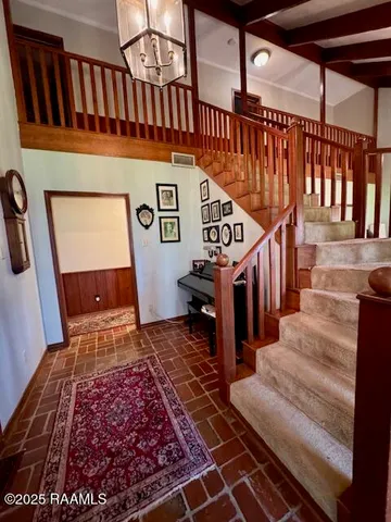 $260,000 | 2015 Old Jeanerette Road, New Iberia, LA 70563