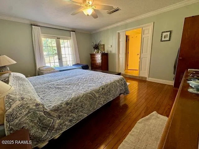 $260,000 | 2015 Old Jeanerette Road, New Iberia, LA 70563