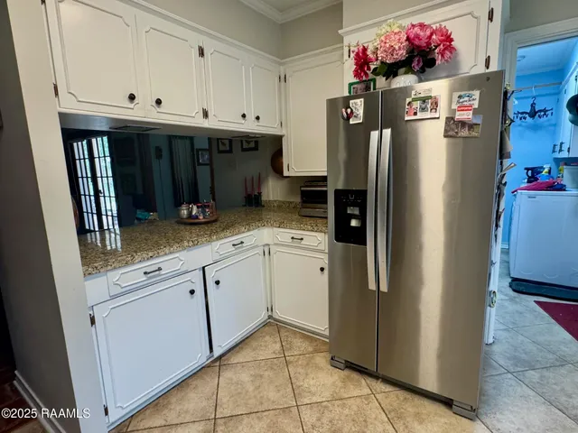 $260,000 | 2015 Old Jeanerette Road, New Iberia, LA 70563