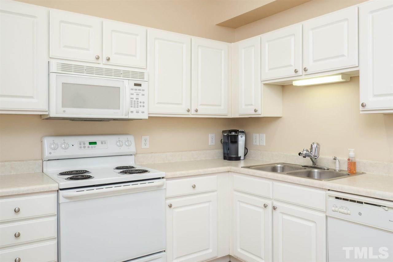 2511 Huntscroft Lane, Unit 303 Raleigh, NC 27617 - Photo 8 of 25