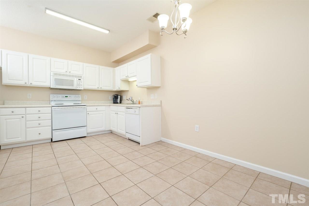 2511 Huntscroft Lane, Unit 303 Raleigh, NC 27617 - Photo 10 of 25