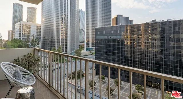 $825,000 | 2160 Century Park East, Unit 910, Los Angeles, CA 90067