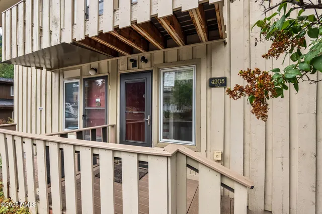 $1,100,000 | 4205 Columbine Drive, Unit 24, Vail, CO 81657
