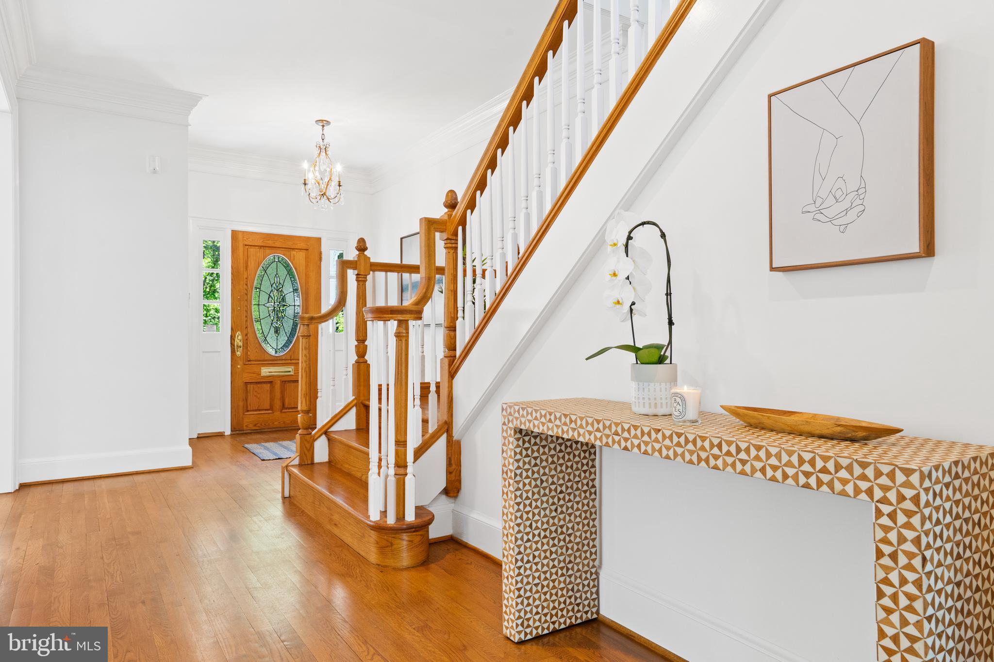 2722 Chain Bridge Road Northwest Washington, DC 20016 - Photo 2 of 43 Foyer