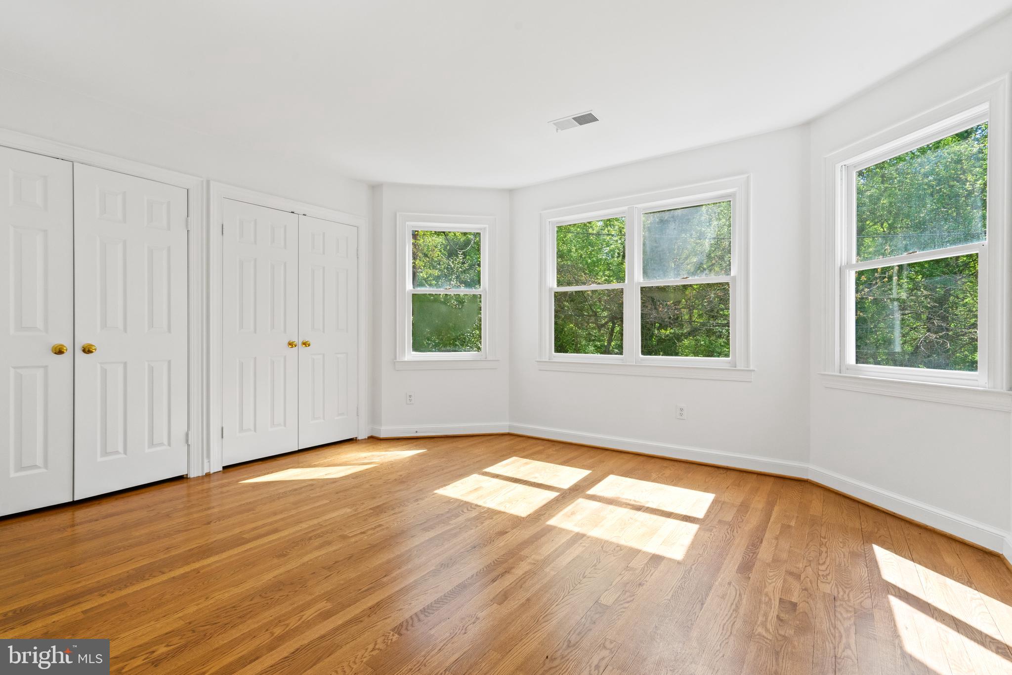 2722 Chain Bridge Road Northwest Washington, DC 20016 - Photo 25 of 43 Bedroom